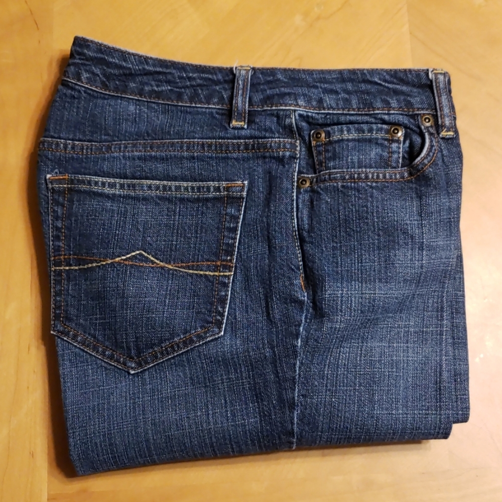A.N.A. A New Approach Jeans